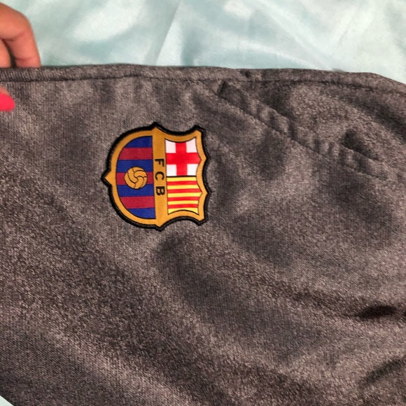 FCB Boys soccer sweats - Picture 3 of 7